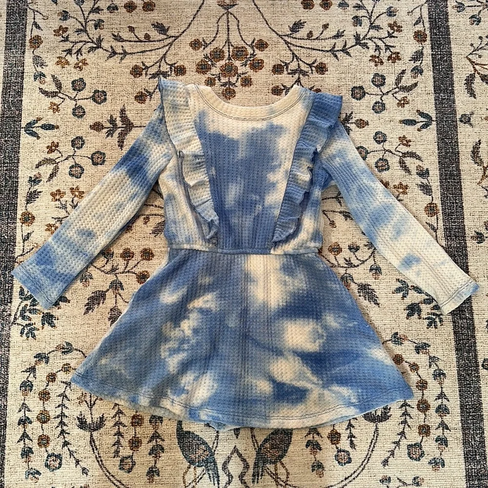 Baby Sara Dress - Picture 4 of 9